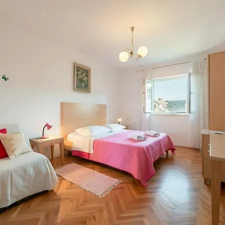 Apartament The Core *